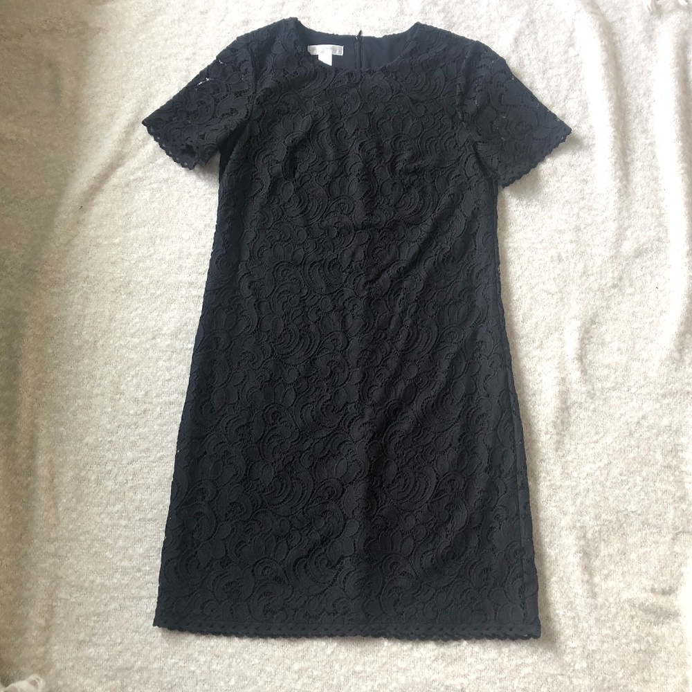 Regal Scroll Black Lace Shift Dress, Short Sleeves